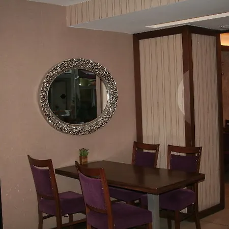 מלון Septimum 3*